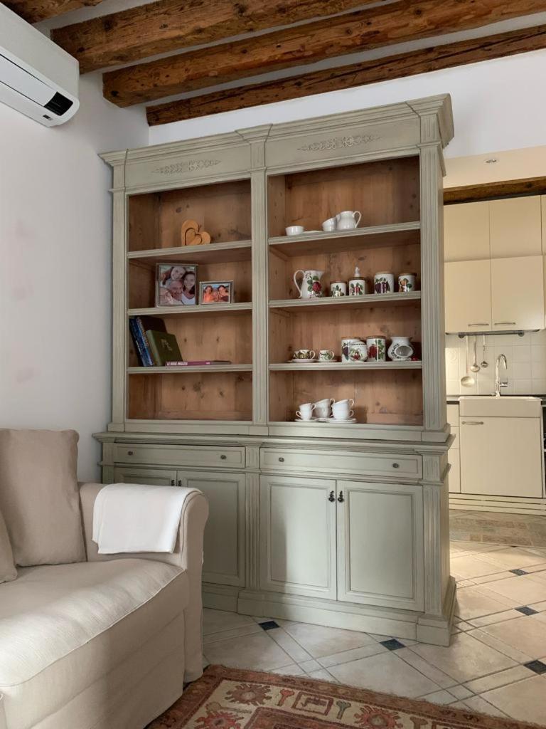 Ca' Olivolo 1891 In Biennale Apartment Venice Luaran gambar