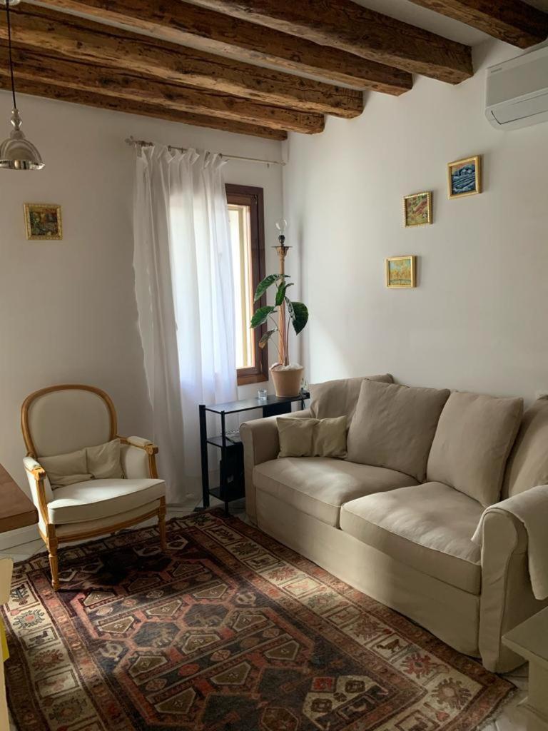 Ca' Olivolo 1891 In Biennale Apartment Venice Luaran gambar